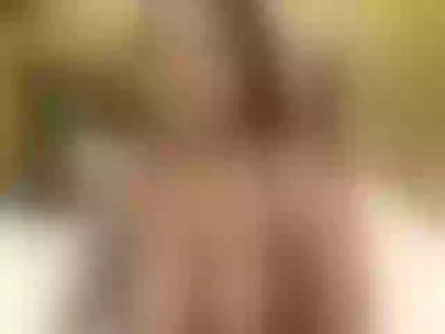Live sex webcam photo for Amybellemore #243104342
