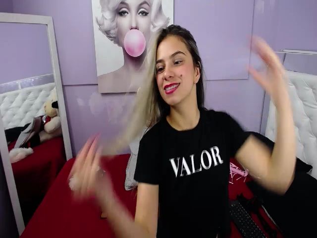 Live sex webcam photo for Martina_ferer #263301914