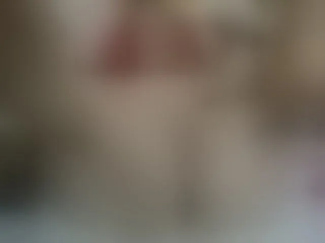 Live sex webcam photo for Mssbombom_ #252382414