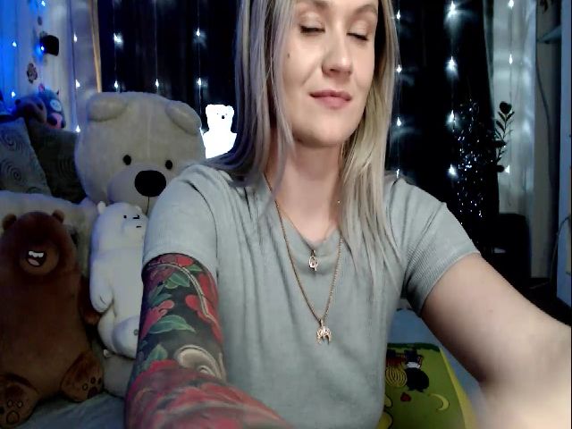 Live sex webcam photo for RoomOfBears #253477835