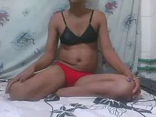 Live sex webcam photo for Lydi_fast_fucking #242387703