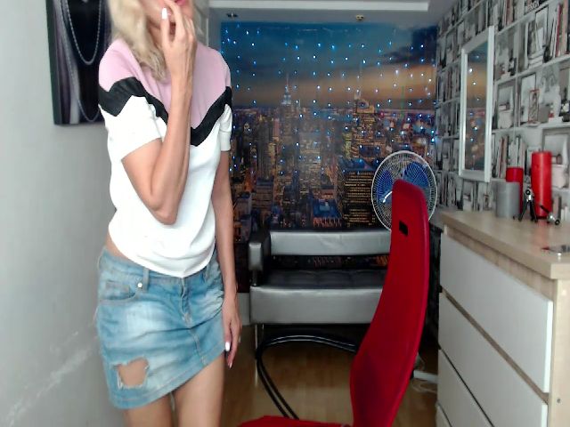 Live sex webcam photo for Lovely_della #256126991