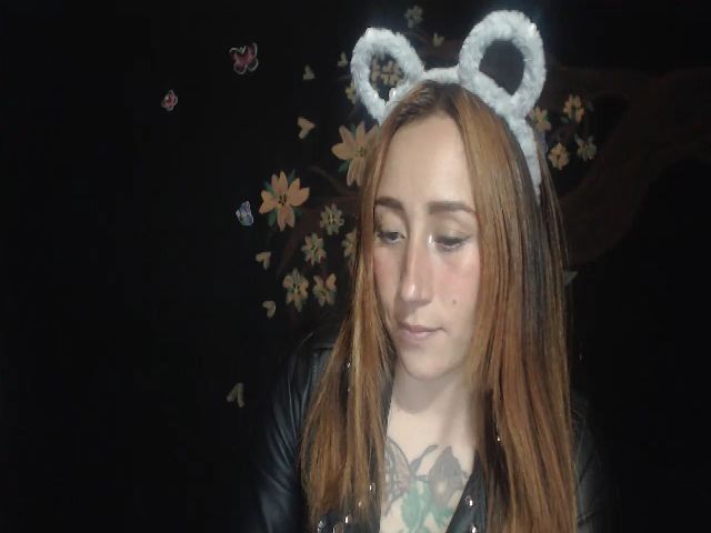 Live sex webcam photo for Scarlet_tatto #257252811
