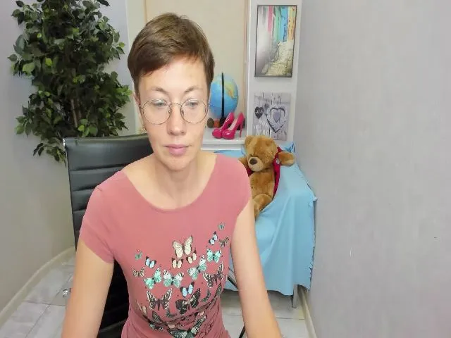 Live sex webcam photo for ConstanciaGod #256988648