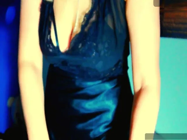 Live sex webcam photo for Sunnywilld #262450485