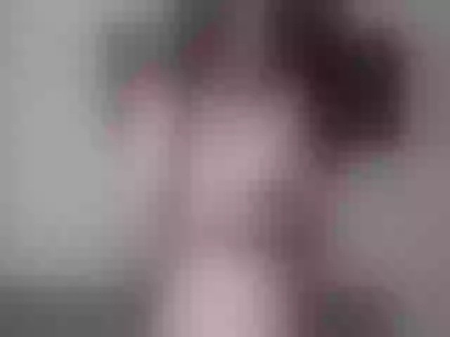 Live sex webcam photo for LycanGirl #252398784