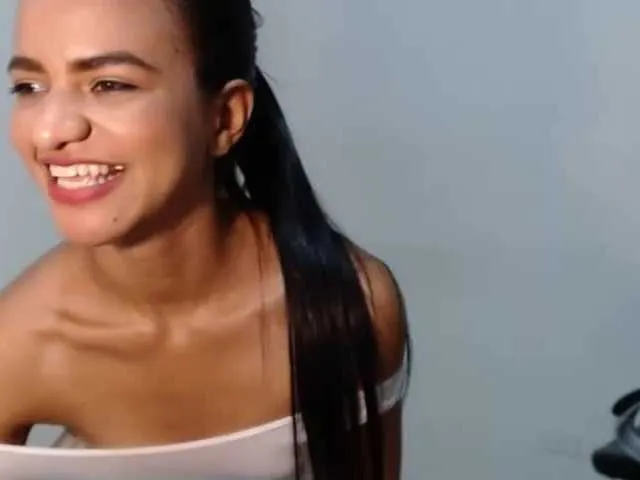 Live sex webcam photo for isaferrer #240906886