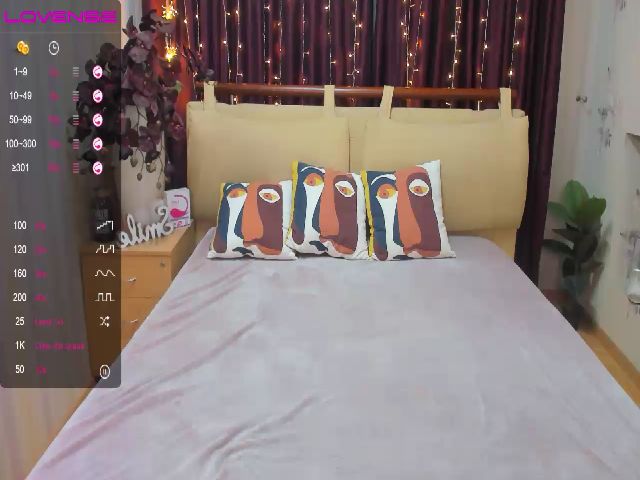 Live sex webcam photo for JennyRuthJR #255741810