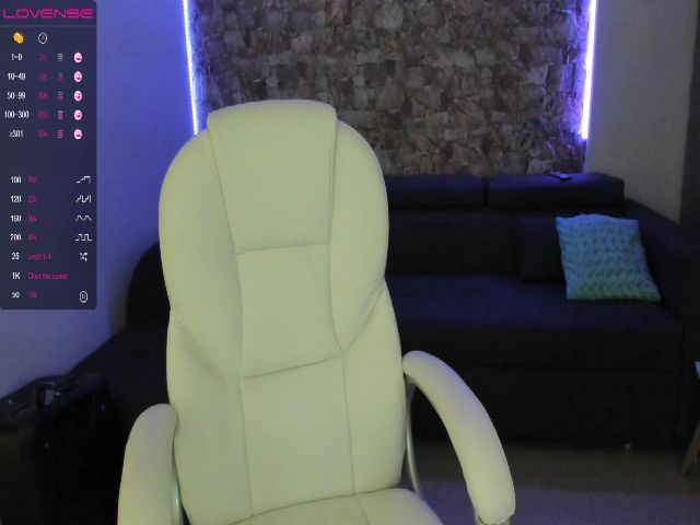 Live sex webcam photo for Lucie_sins #254041224