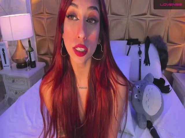 Live sex webcam photo for CandyLaw_ #254850169