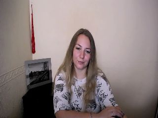 Live sex webcam photo for StellaJ_ #252087900