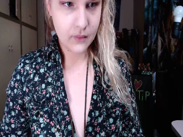 Live sex webcam photo for emilyhaze #265282919