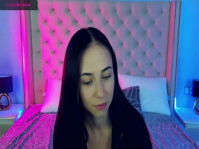 Live sex webcam photo for MilkaBabyDoll #264402170