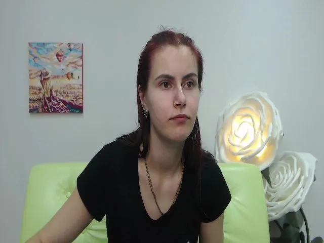 Live sex webcam photo for MollyTravis #261416564