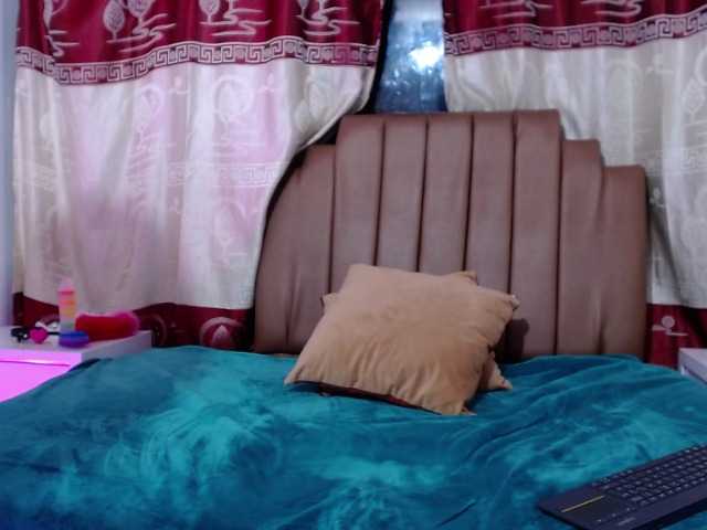 Live sex webcam photo for mermaid-princ #245167972