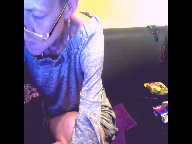 Live sex webcam photo for Sexygeny #265355172