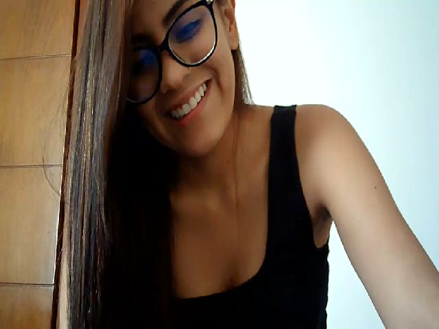 Live sex webcam photo for Elzarobberts #253526930