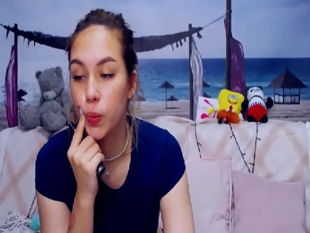 Live sex webcam photo for AlisMonrov18 #255212403