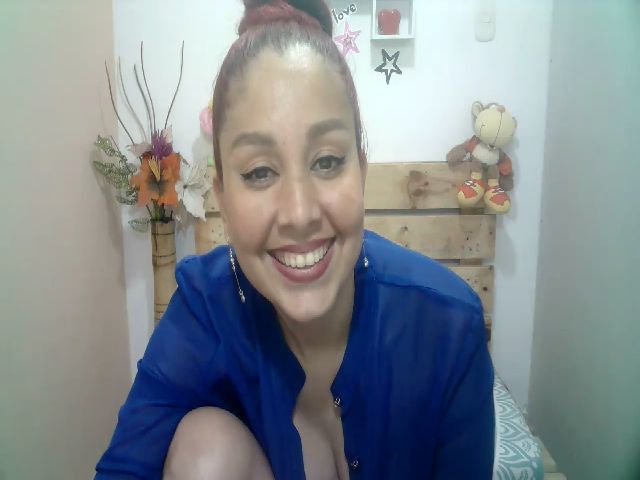 Live sex webcam photo for pamela_kuttee #264764640