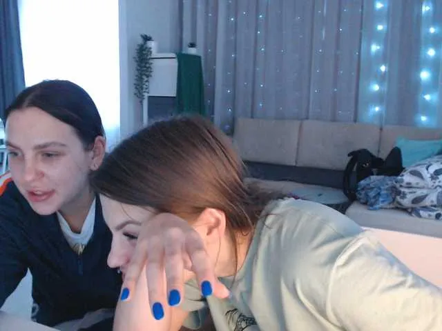 Live sex webcam photo for BugaGirls #241031997