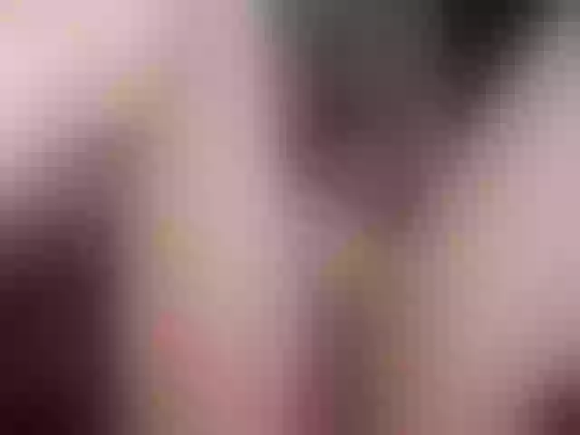 Live sex webcam photo for AmberCrosss #252667677