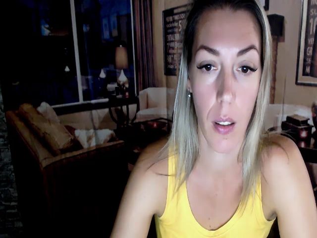 Live sex webcam photo for MornaDevis #263748239