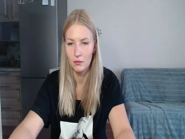 Live sex webcam photo for UrBlack_Kitty #263008246