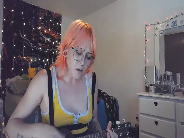Live sex webcam photo for Matildablu_ #255211615