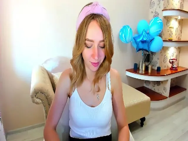 Live sex webcam photo for CrystalSsoul #252465074