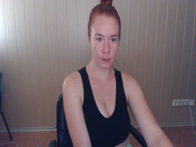 Live sex webcam photo for JiMiola #259845058