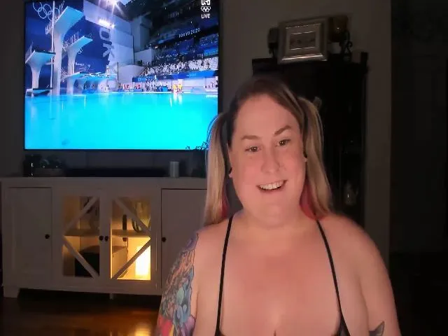 Live sex webcam photo for Mari_Jae #262539140