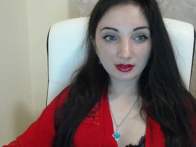 Live sex webcam photo for Camillla13 #246320066