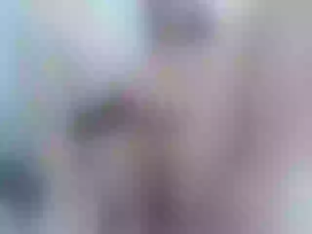 Live sex webcam photo for BeautyM27 #255874632