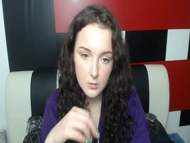 Live sex webcam photo for GloriaSparks #255322488
