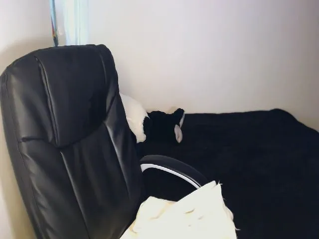 Live sex webcam photo for Hela_one #259731808