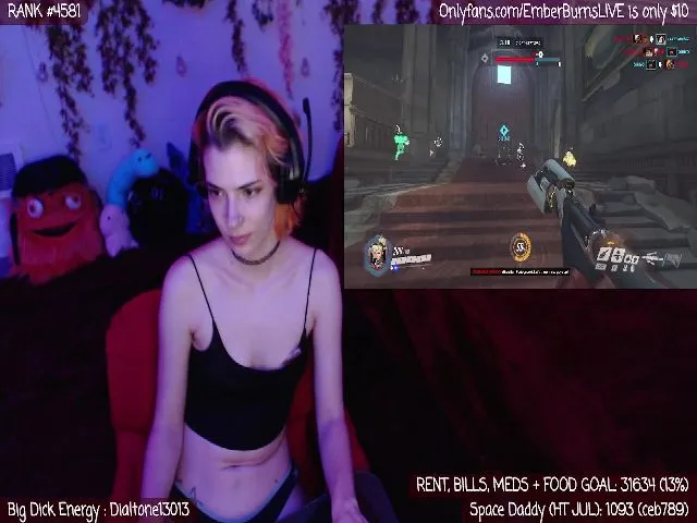 Live sex webcam photo for EmberBurns #255529876