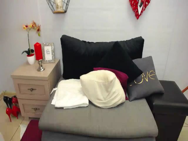 Live sex webcam photo for LaylaFantasy #260023813