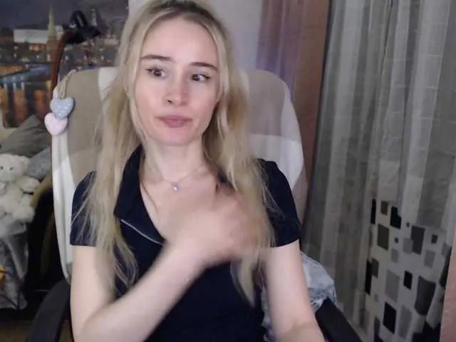 Live sex webcam photo for xyliganka777 #248322632