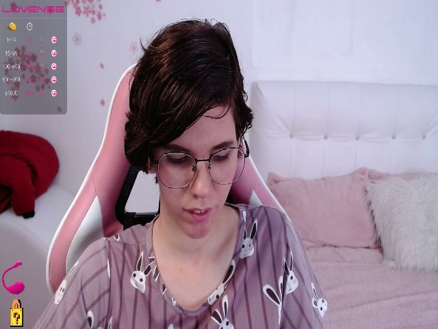 Live sex webcam photo for Eligos69 #253338906