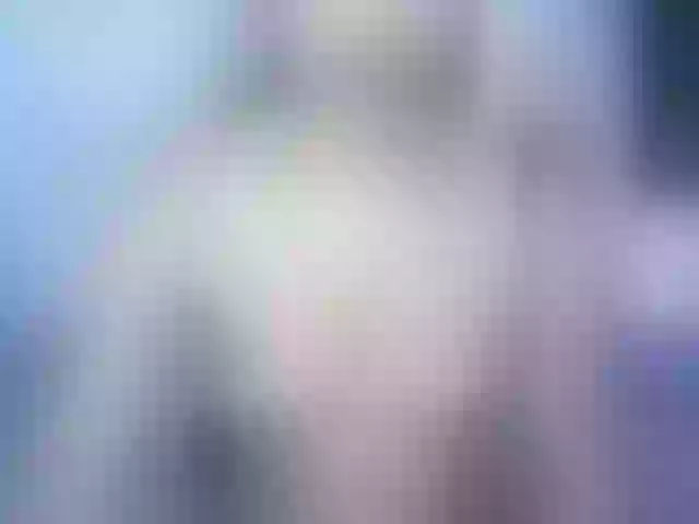Live sex webcam photo for ninatinydoll #241215774