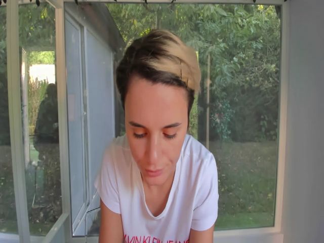 Live sex webcam photo for SashaaWild #258490136