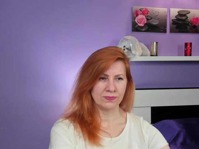 Live sex webcam photo for SofiaReginald #240991302