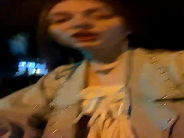 Live sex webcam photo for MadFrau #263335815