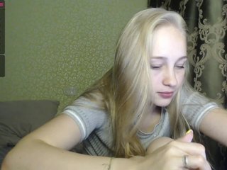 Live sex webcam photo for Sladkie002 #240501423