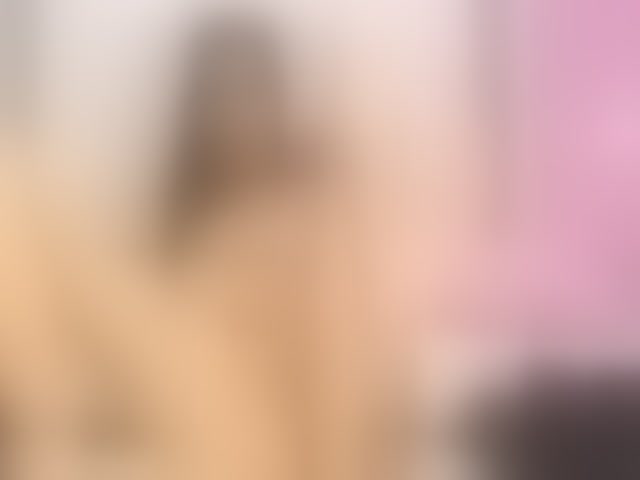 Live sex webcam photo for AddaPeyton #261929645
