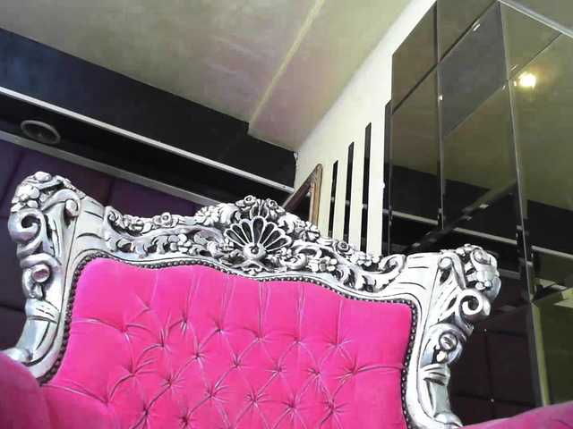 Live sex webcam photo for EroticRoyal #241126607