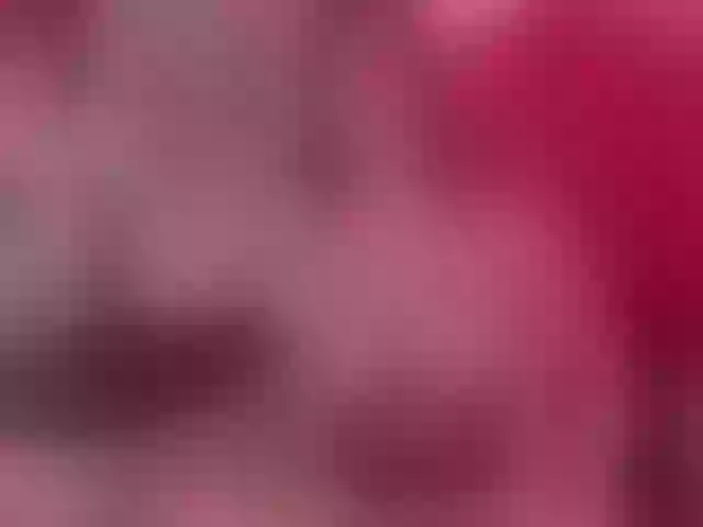 Live sex webcam photo for SophieHunt #287981039