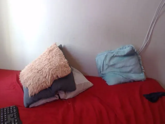 Live sex webcam photo for Quince766 #263672179
