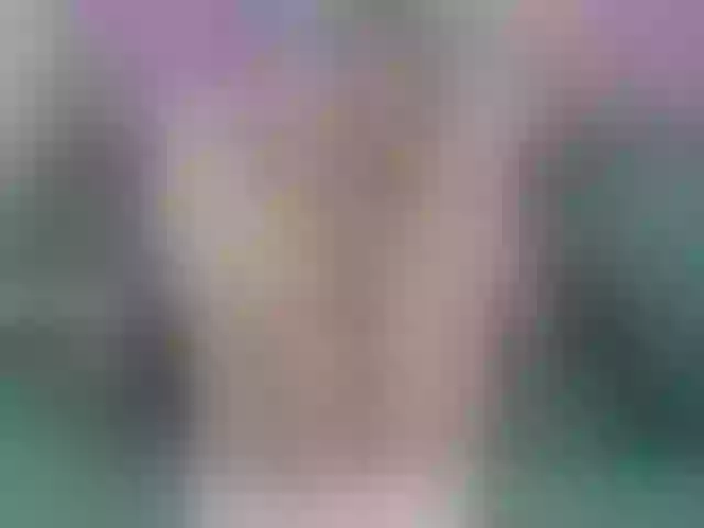 Live sex webcam photo for SandraDiRose1 #254558683