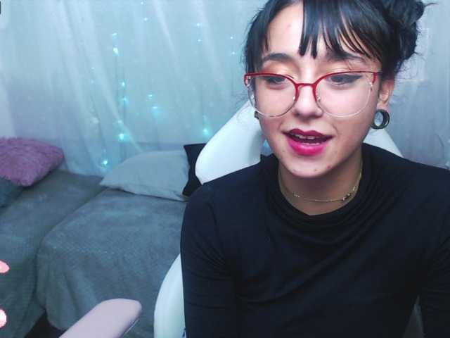 Live sex webcam photo for Azul69- #241202739